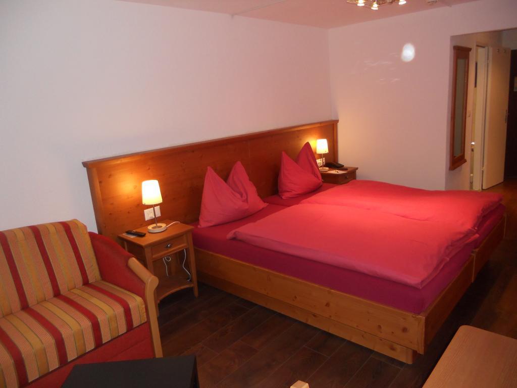 Cresta Hotel Klosters Room photo